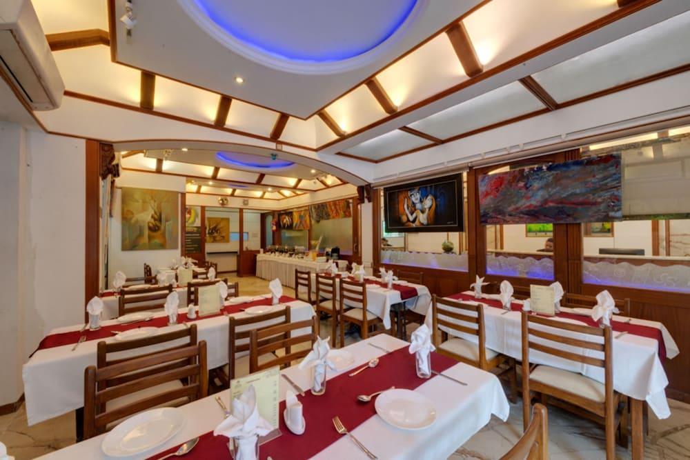 Regal Enclave Hotel Mumbai Kültér fotó