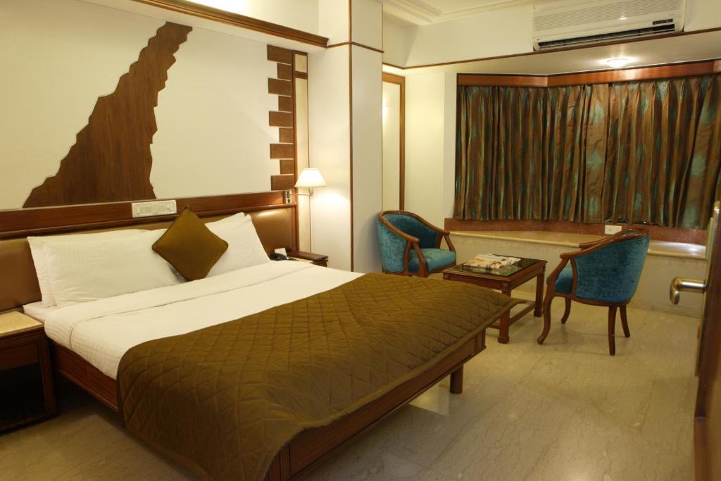 Regal Enclave Hotel Mumbai Szoba fotó