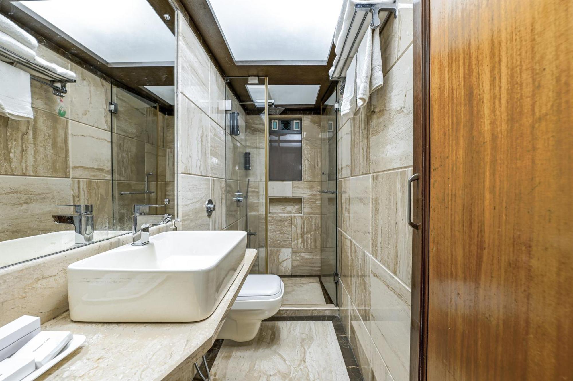 Regal Enclave Hotel Mumbai Kültér fotó