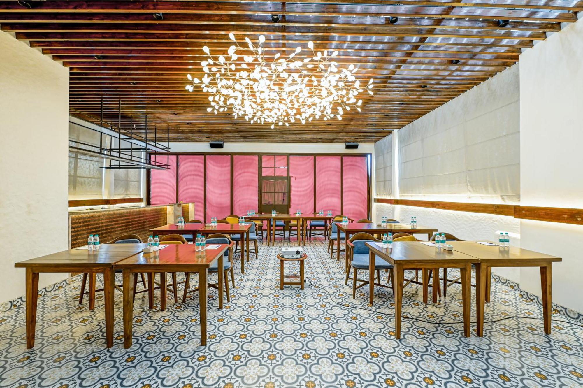 Regal Enclave Hotel Mumbai Kültér fotó